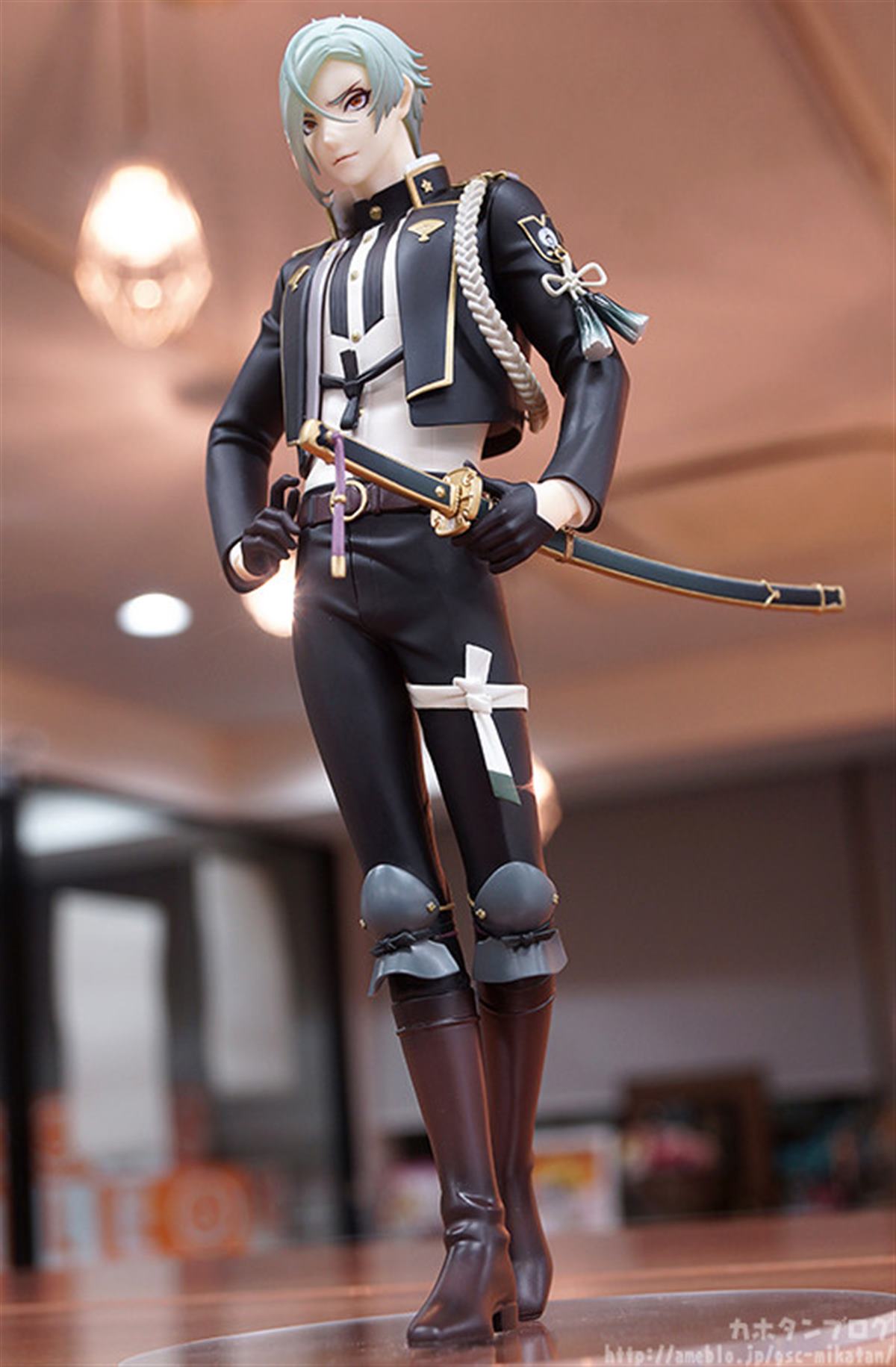 Hizamaru  Orange Rouge by Linaverse