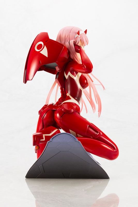 Zero Two  Kotobukiya by duncecap