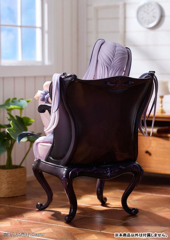 Fumifumi Chloe  Charm by duncecap