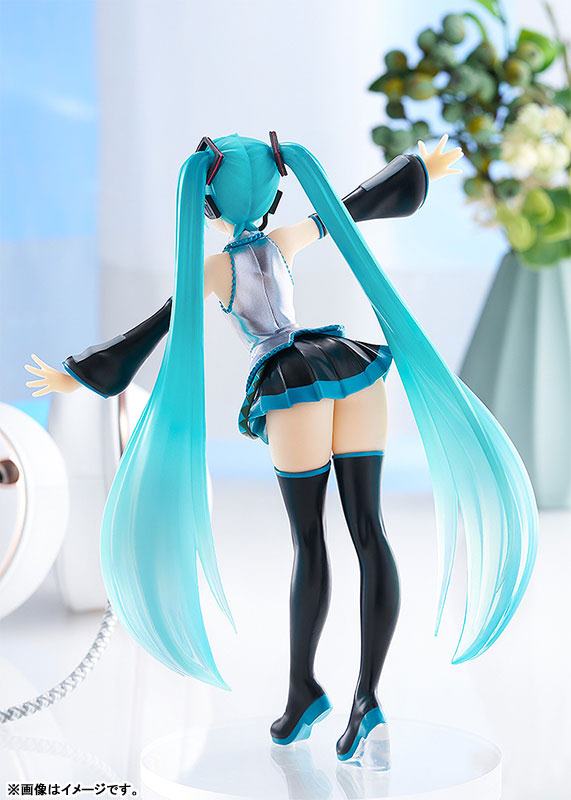 Hatsune Miku  Good Smile Company by duncecap