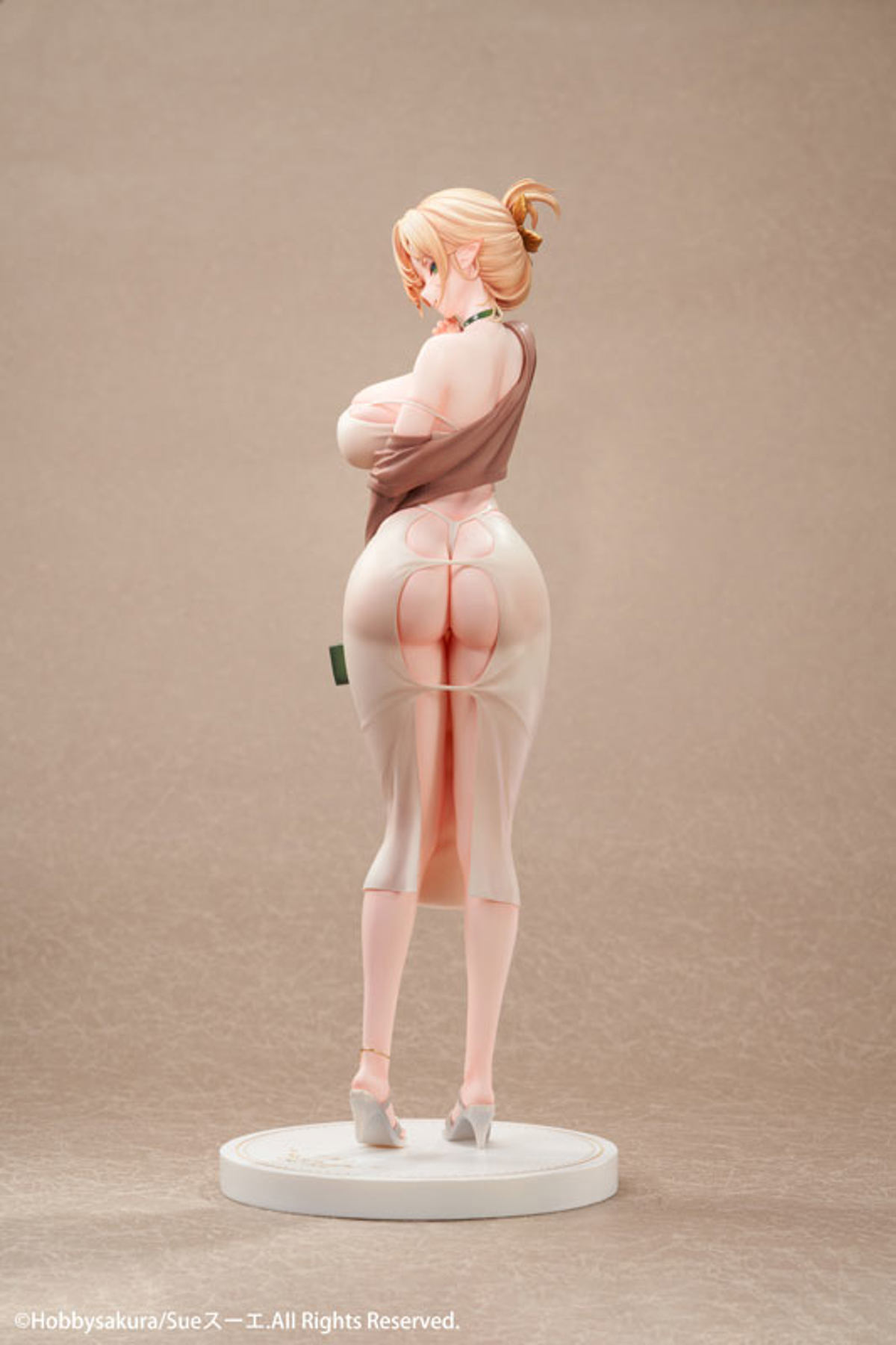 Hitozuma Elf  Hobby Sakura by duncecap