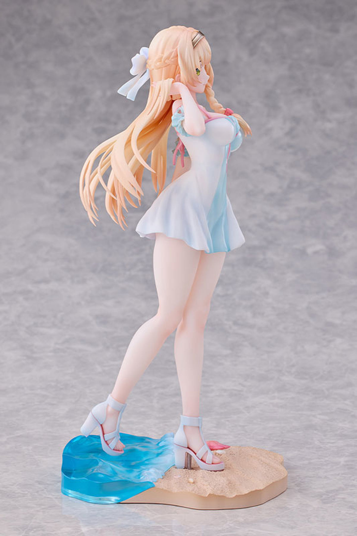 Klaudia Valentz  Solarain by duncecap