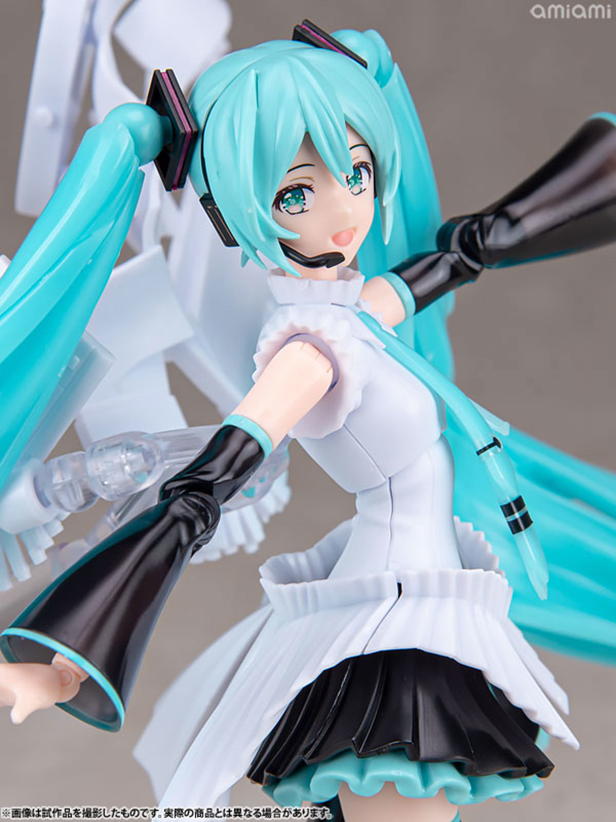 Hatsune Miku (Max Factory) by duncecap
