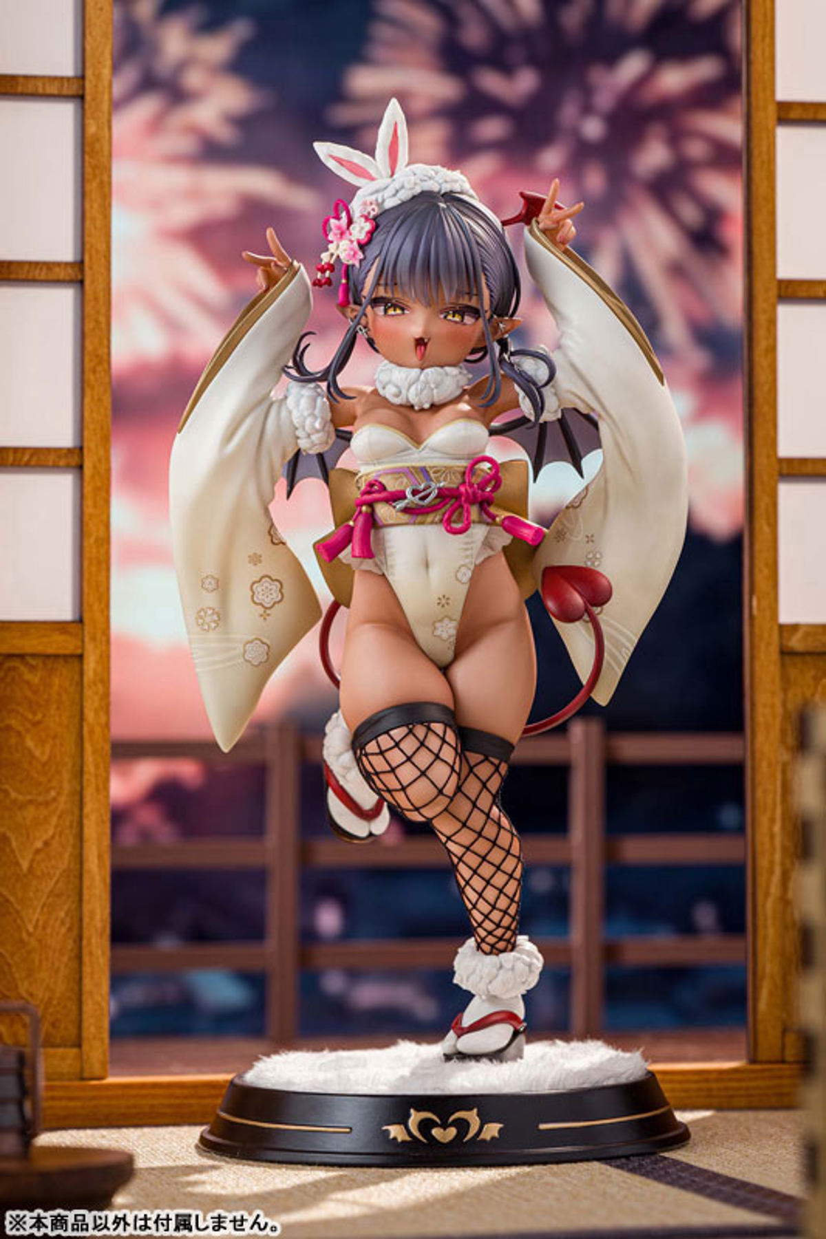 photo of Tanned Succubus-chan