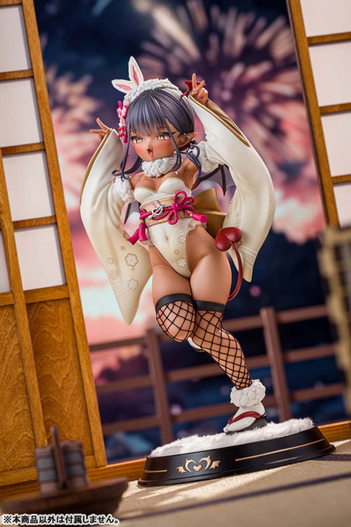 Tanned Succubus-chan (Kiwi Toys) by duncecap