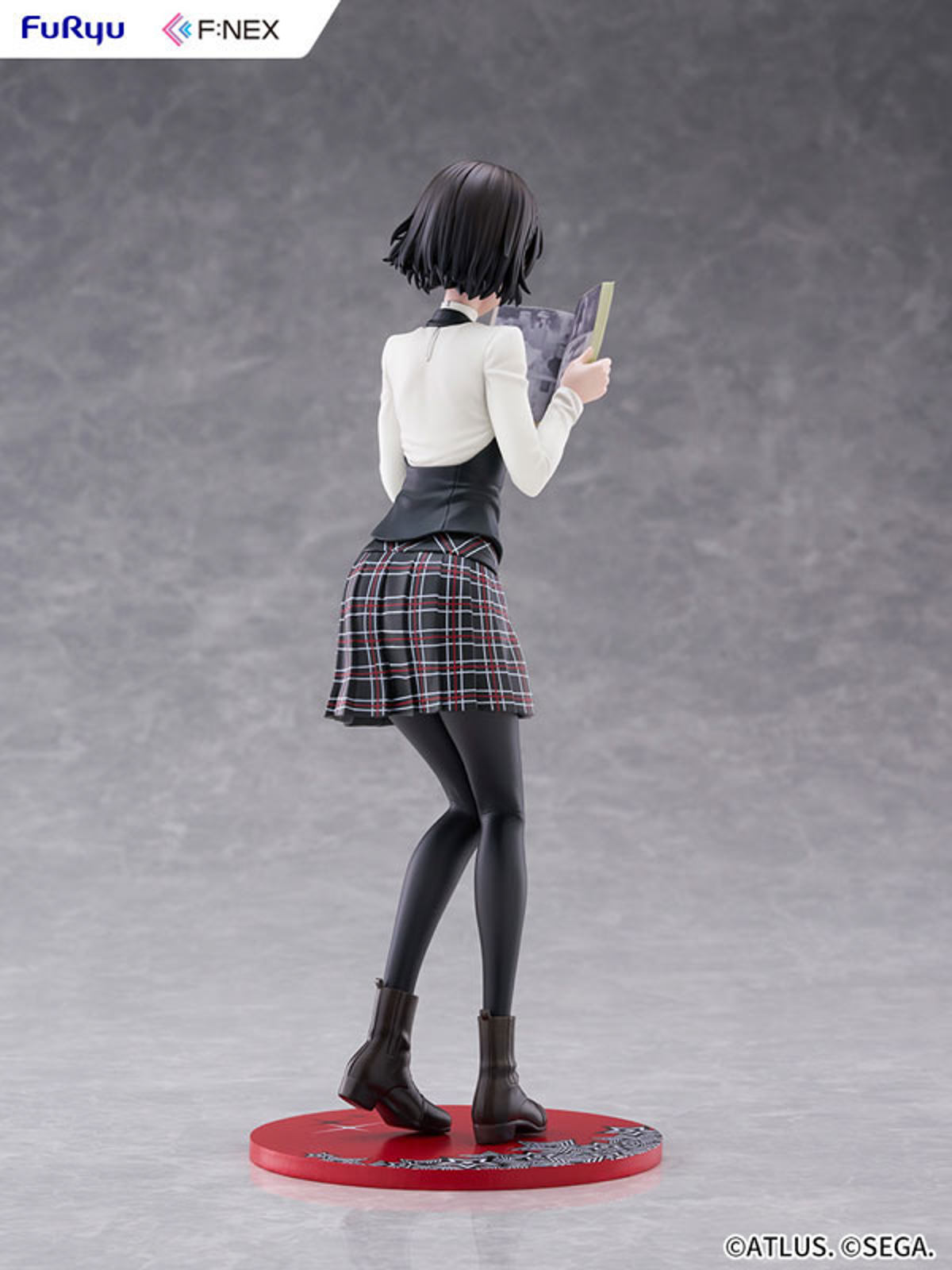Niijima Makoto (FuRyu) by duncecap