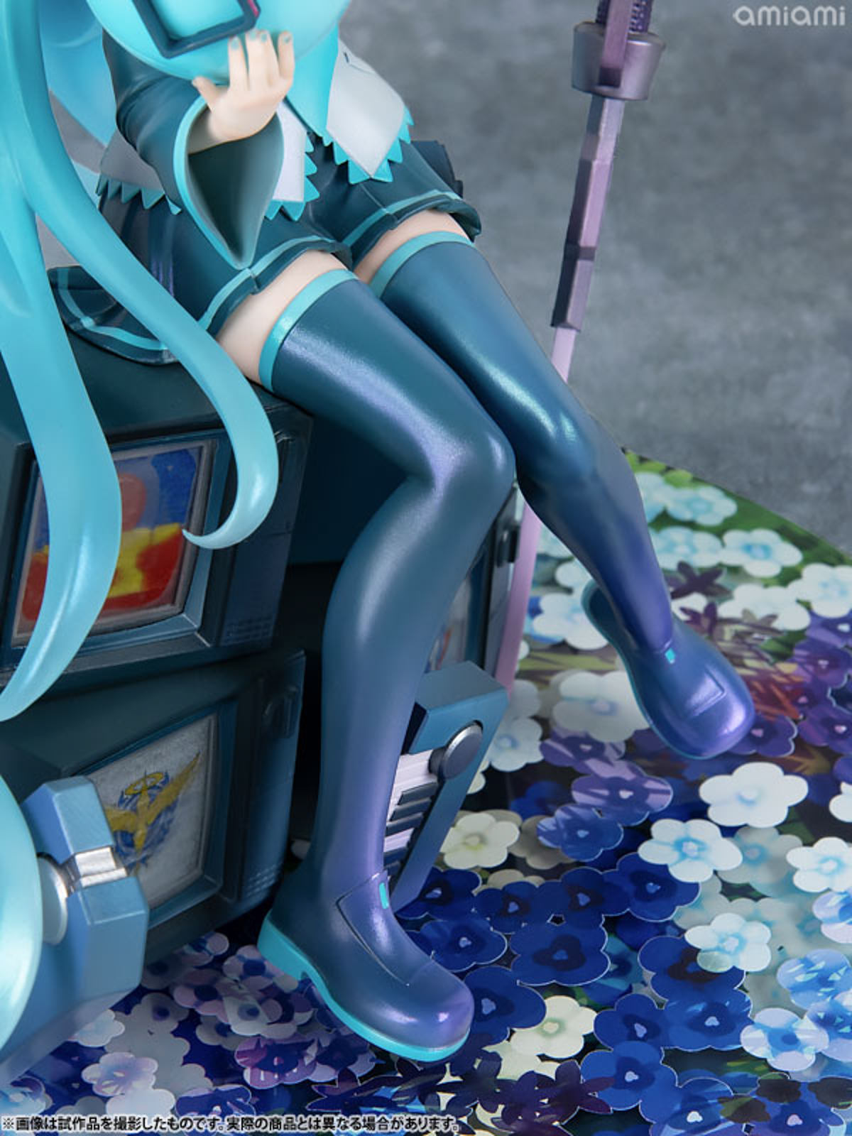 Hatsune Miku (MegaHouse) by duncecap