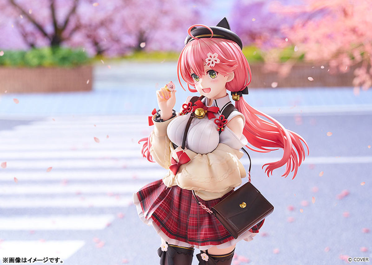 Sakura Miko (Max Factory) by duncecap
