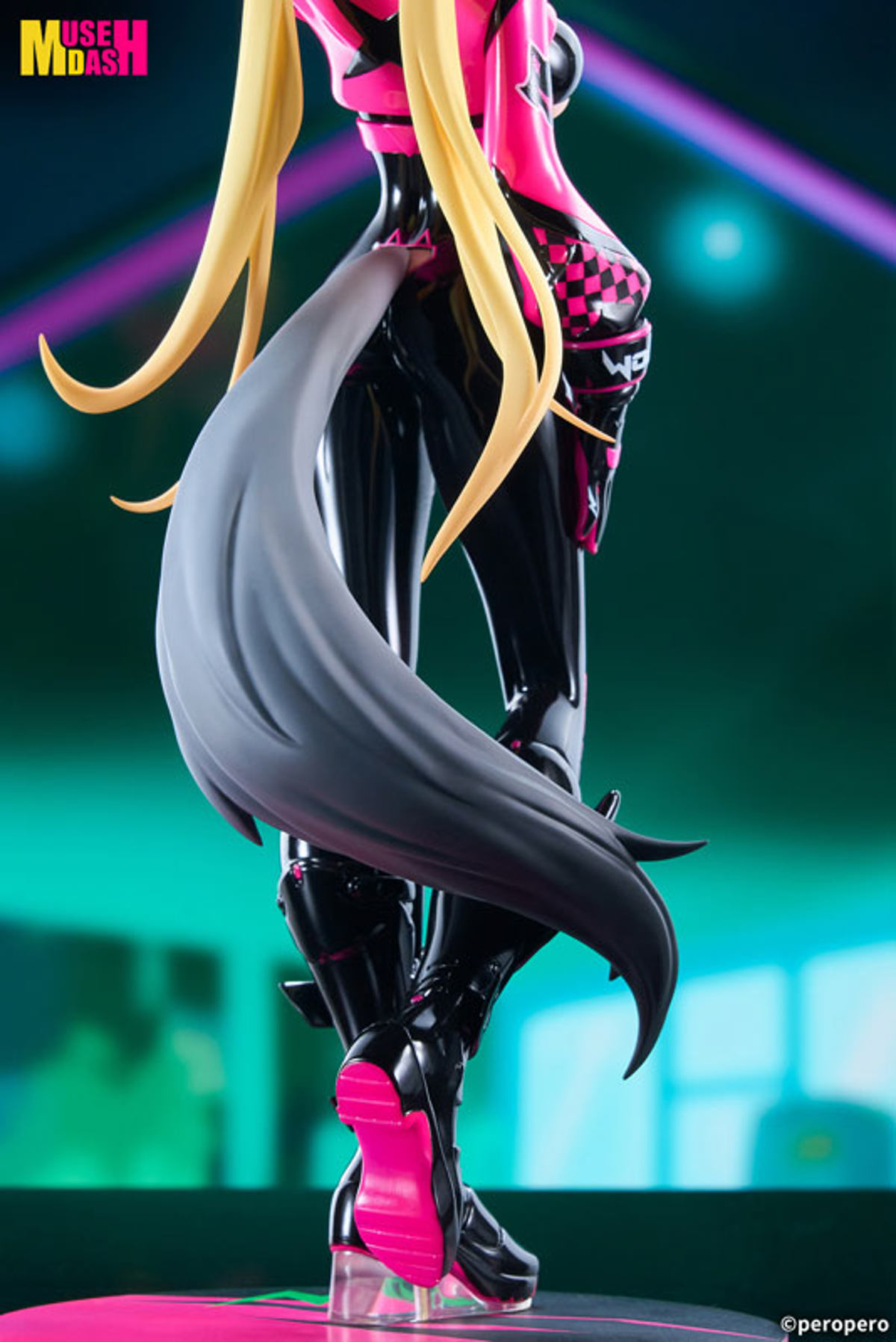 Rin (APEX) by duncecap