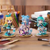 photo of Elira Pendora