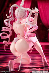 photo of Momozono Nanami