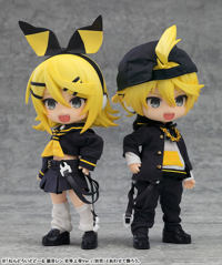 photo of Kagamine Rin