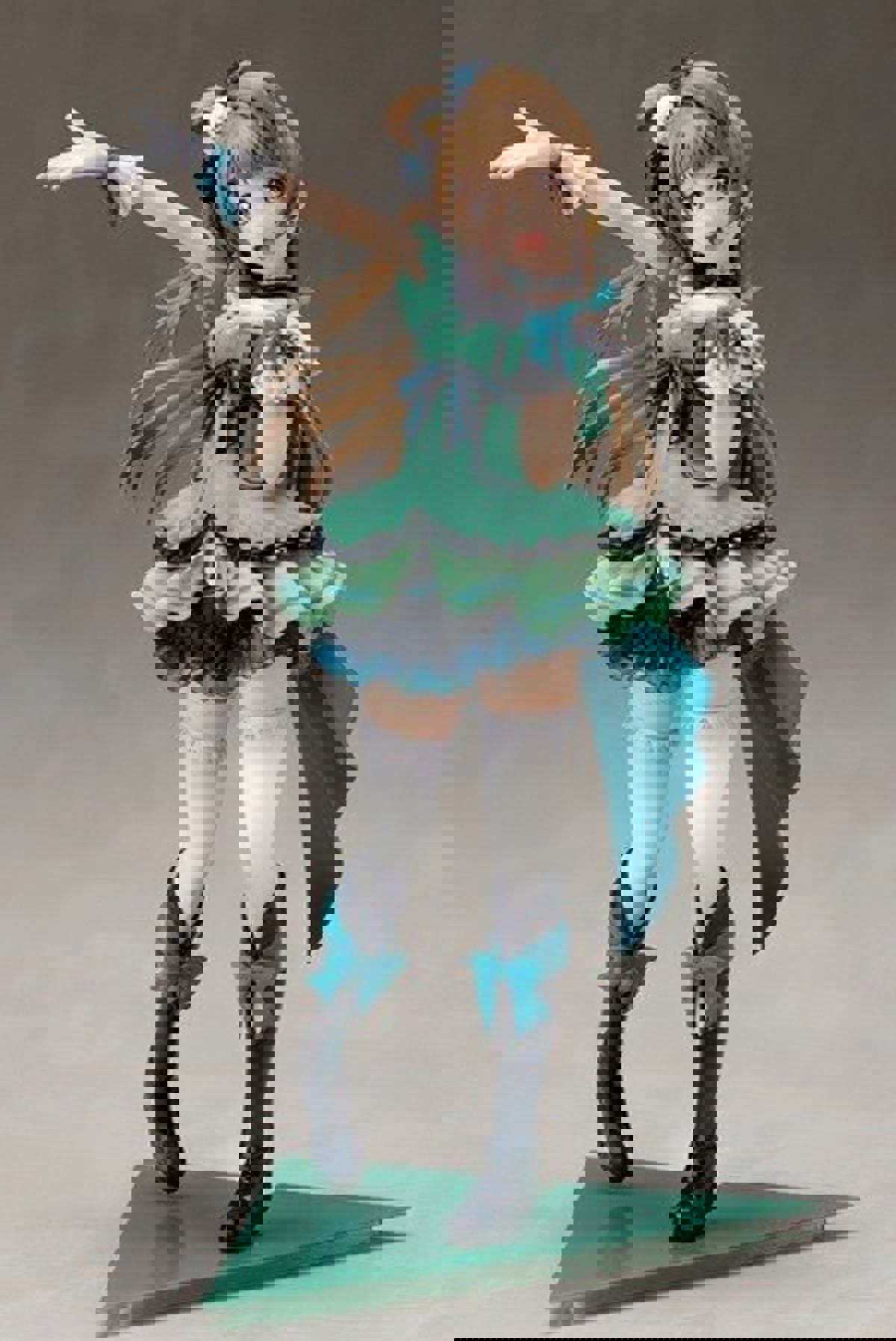 photo of Minami Kotori  Stronger